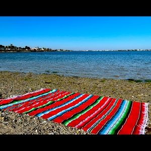 Authentic Handwoven Mexican Sarape Blanket NWT